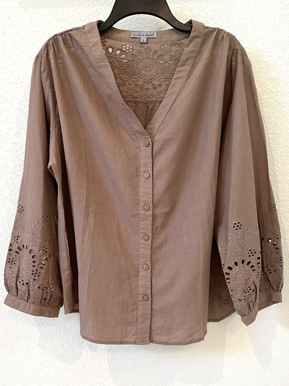 Women’s Guipure Lace Long Sleeve Shirt Top